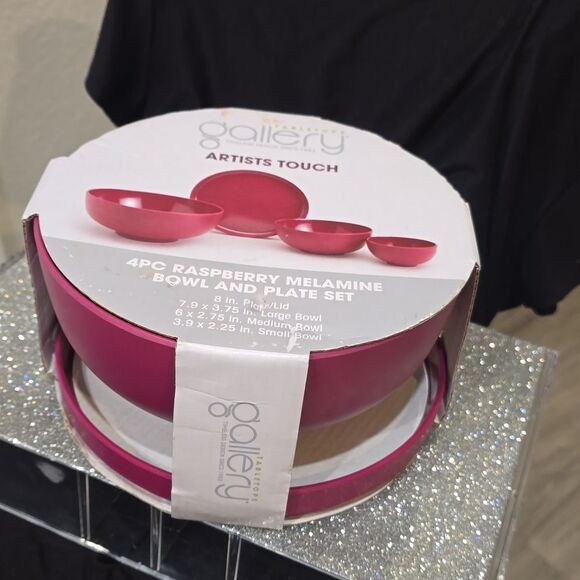 Tabletops Gallery Melamine Bowl & Plate Set- Raspberry - Picture 5 of 7